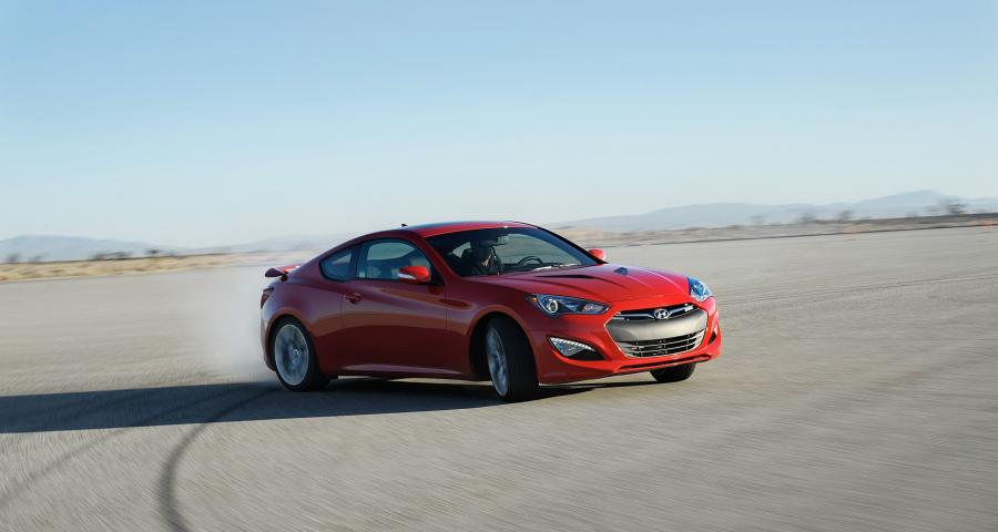  Hyundai Genesis Coupe 2013 года  (фото 56 из 76)